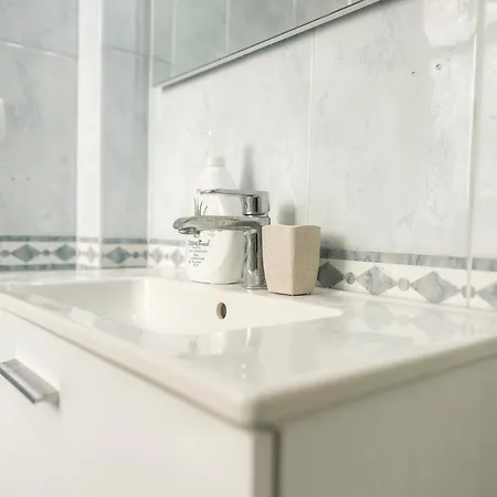 Apartamento Ultimate Sea View 950 *